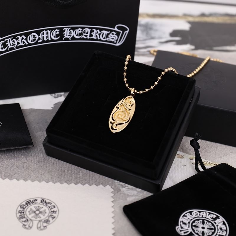 Ch**me He**ts necklaces